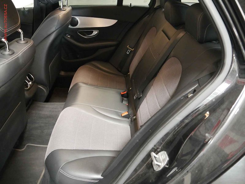 Mercedes-Benz Třídy C (2018) 2.2CDi C220, 2.maj, AT, navi - fotka 10 z 22
