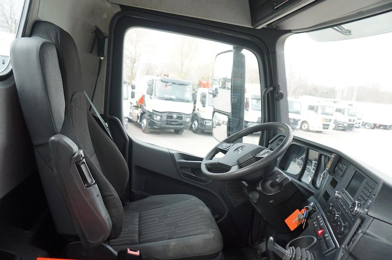 Mercedes-Benz (2018) Arocs 2633 flatbed truck/Crane - fotka 20 z 24