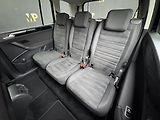 Volkswagen Touran (2017) 1.4TSi Highline 7míst RZV - náhled 17