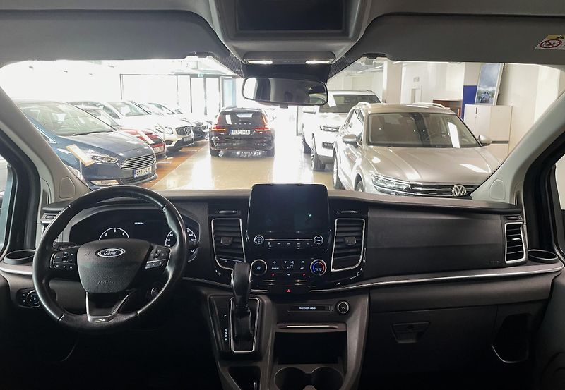 Ford Tourneo Custom Titanium L1 125kW AT, ČR - fotka 13 z 29
