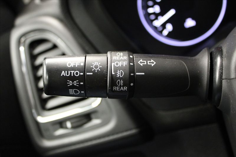 Honda HR-V 1,6 i-DTEC PANORAMA 1.majitel - fotka 13 z 32