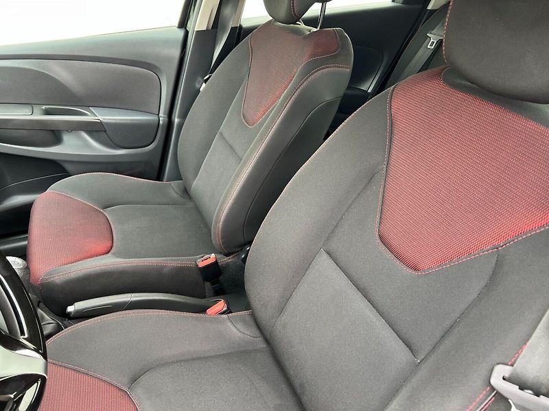 Renault Clio (2015) 1.2i 16V 54kW! Tažné! 2x kola! - fotka 17 z 26