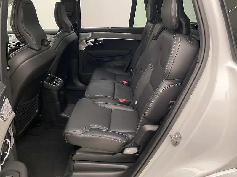 Volvo XC90 T8 AWD PLUG-IN ULTIMATE BRIGHT - fotka 5 z 74
