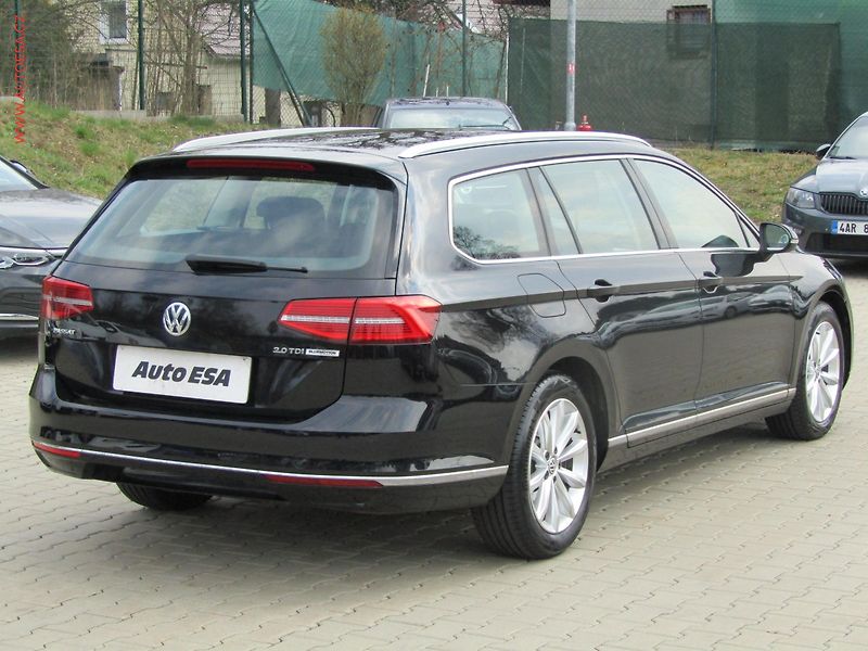 Volkswagen Passat (2017) 2.0 TDi, ČR - fotka 4 z 20