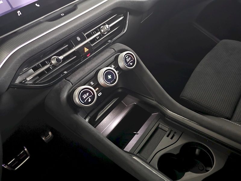 Škoda Kodiaq (2025) 2.0TDi 142kW 4X4 SPORTLINE 7S - fotka 22 z 33