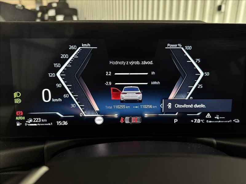 BMW Řada 3 330E 215kW XDRIVE TAŽNÉ 2XALU - fotka 18 z 50