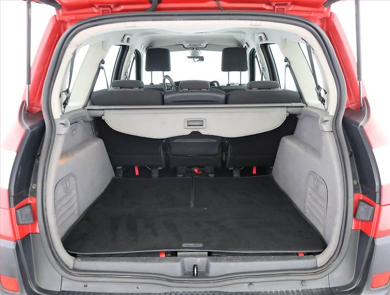 Renault Grand Scénic (2005) 2.0 16V, 7 míst, ČR,1.maj - fotka 13 z 13