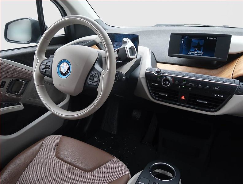 BMW i3 (2021) 120Ah BEV, SoH 93%, 33TKM - fotka 7 z 22