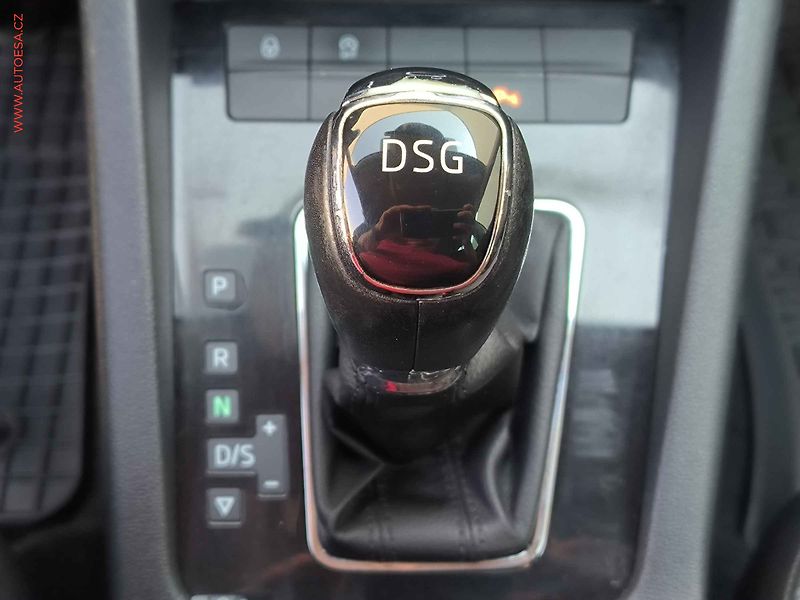 Škoda Octavia (2017) 2.0 TDI, Style, DSG - fotka 18 z 26