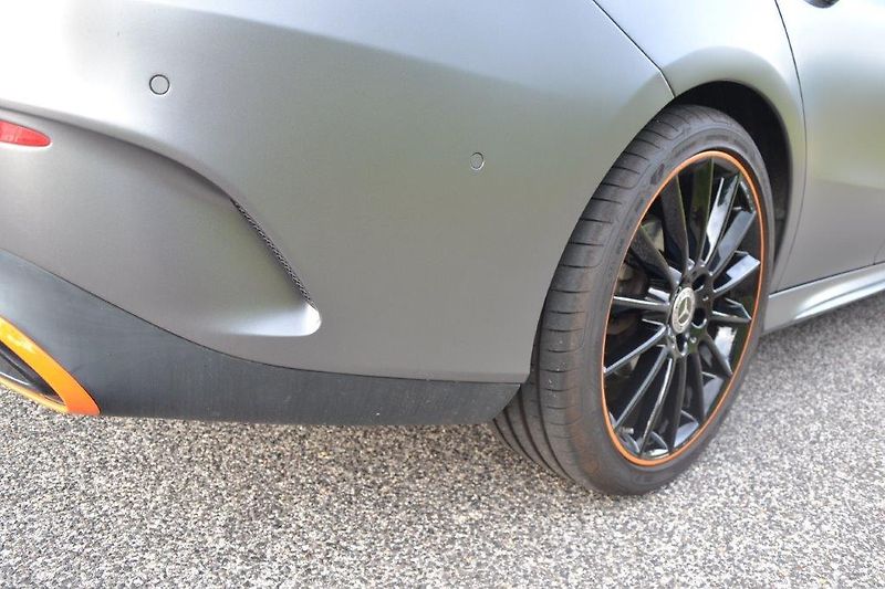 Mercedes-Benz CLA 180 d Edition 1 AMG - fotka 49 z 56