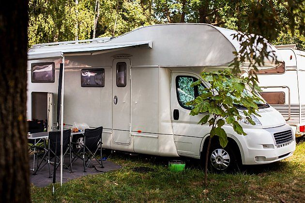 Obytný vůz, nebo přívěs?, zdroj: Freepik.com