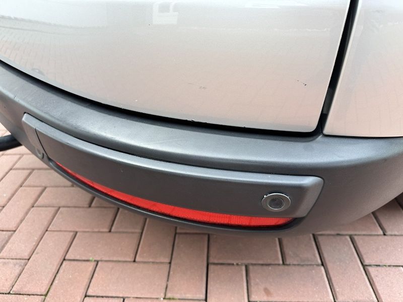 Ford Galaxy (2013) 2.0TDCi Titanium Navi Tažné Z. - fotka 38 z 46