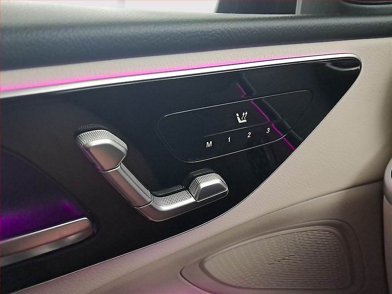 Mercedes-Benz Třídy C (2022) C 200 - fotka 18 z 19
