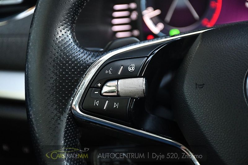 Škoda Octavia 2.0TDi 110kW DSG  - fotka 30 z 54