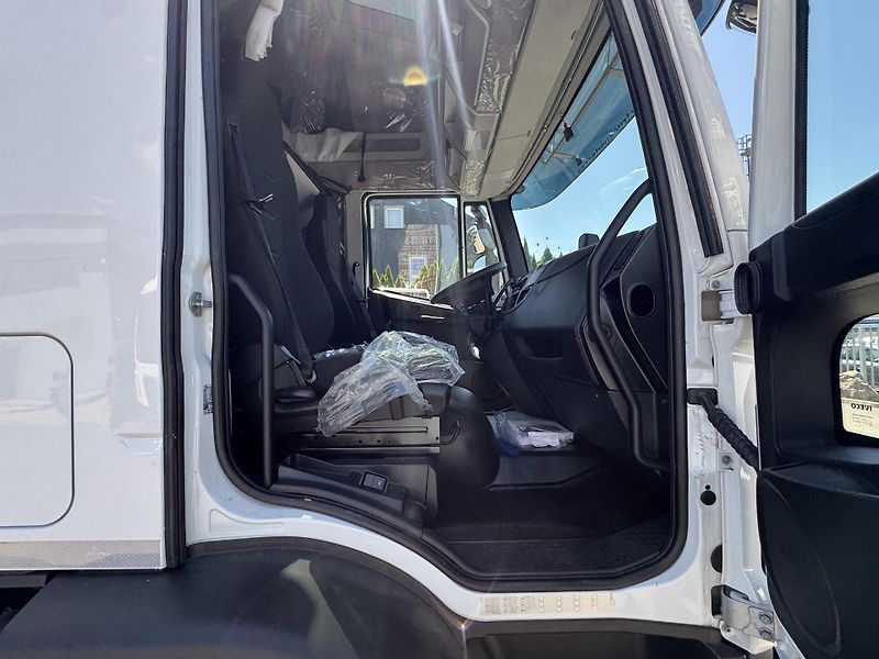 Iveco Eurocargo (2025) 180-280*ČELO*18PAL*NEJETÉ - fotka 24 z 36