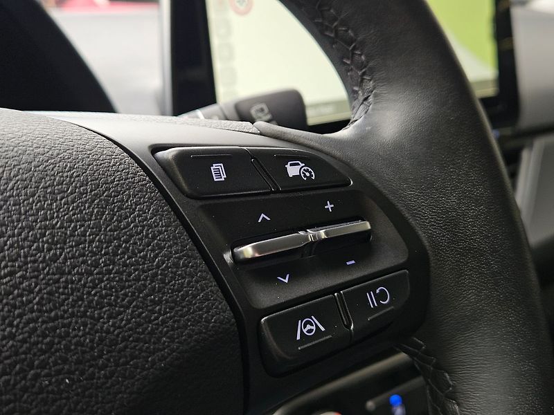 Hyundai i30 1,0 T-GDi 73kW, Smart Climate - fotka 18 z 33