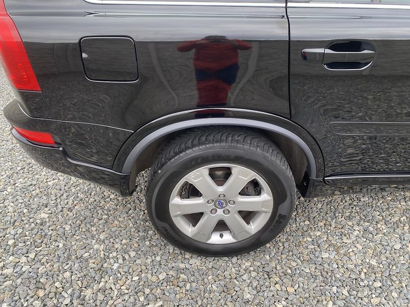 Volvo XC90 2.5TDi D5 200PS 7M 196000KM 1A - fotka 49 z 161