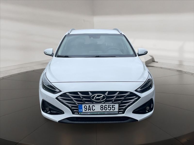 Hyundai i30 1,6 CRDi 115 Smart - fotka 2 z 11
