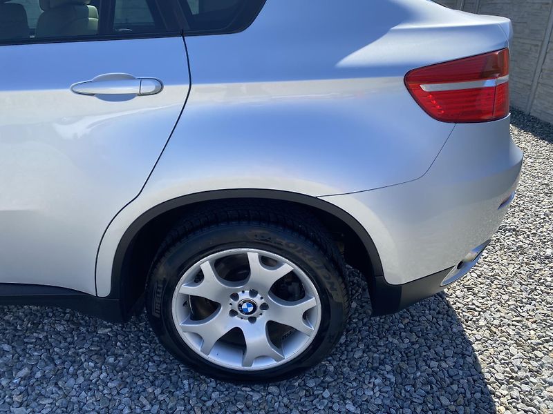 BMW X6 4.0D 4x4 310PS FULL CZ DPH 1A! - fotka 33 z 166