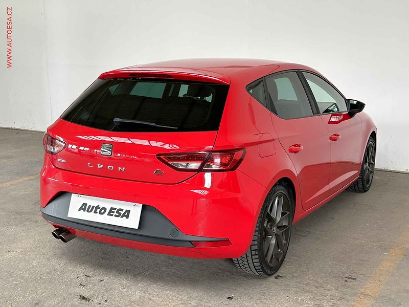 Seat Leon (2016) 1.8TSi, ČR, LED, park.čidla - fotka 4 z 15