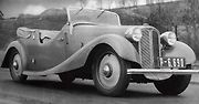 Roadster podle střihu karosárny Uhlík