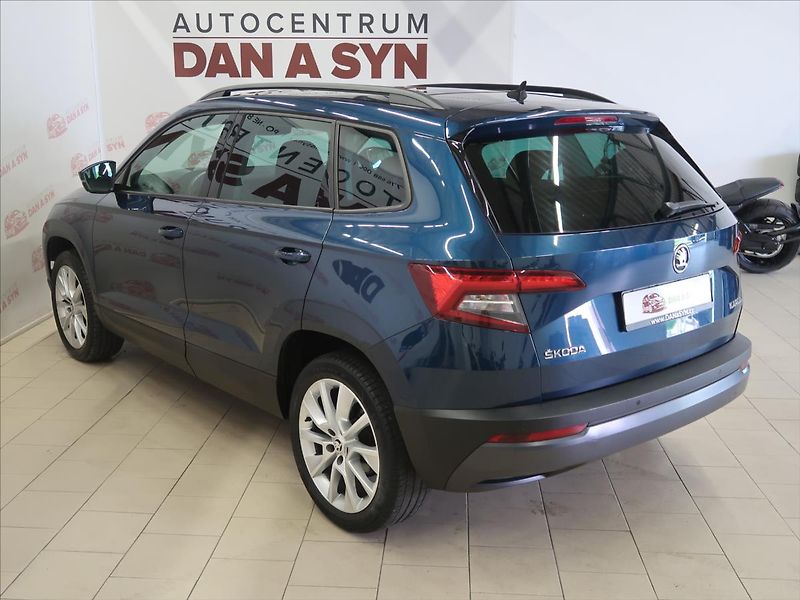 Škoda Karoq 1,5 TSI STYLE 1. majitel TOP - fotka 6 z 40