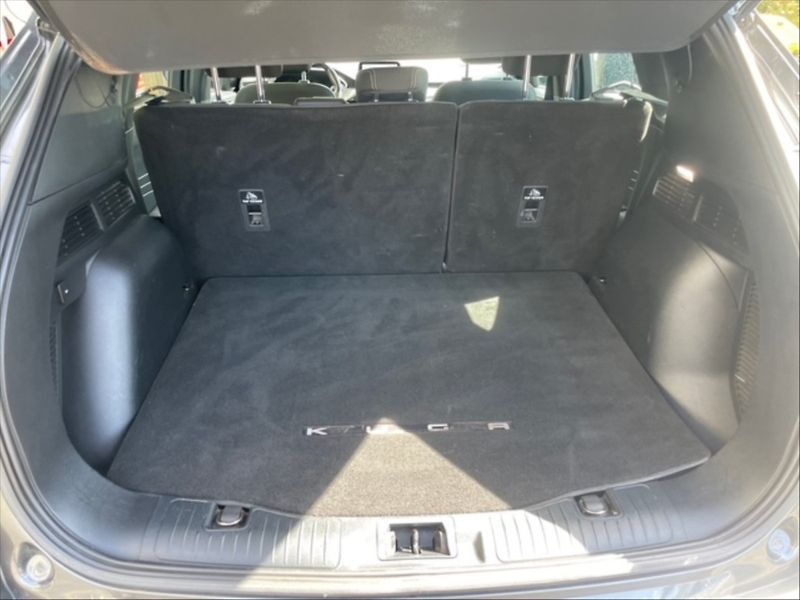 Ford Kuga 1,5 EBL 88 Titanium AT - fotka 6 z 11