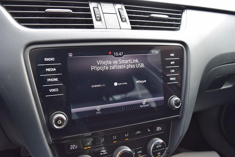 Škoda Octavia (2018) 1.5TSI 110kw AMBITION NAVI OPS - fotka 28 z 46