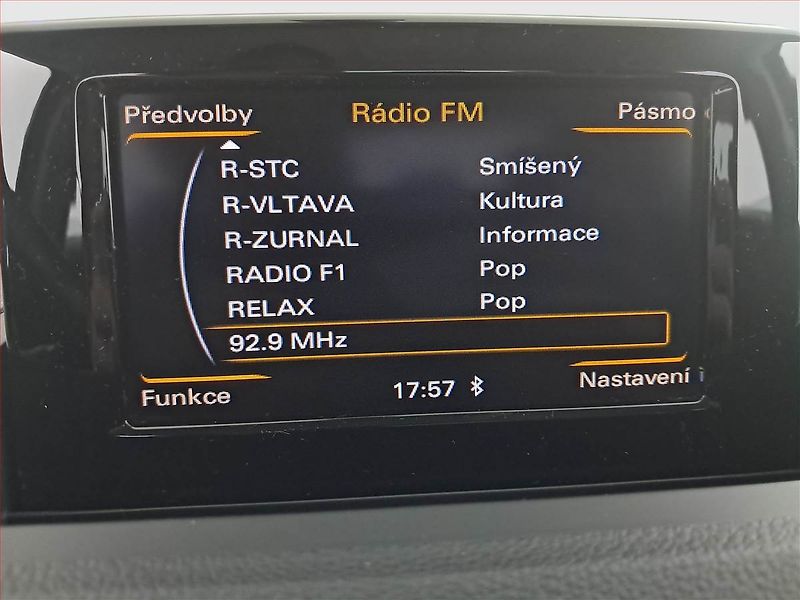 Audi Q3 (2016) 1.4 TFSI, Automat, Tempomat - fotka 13 z 20