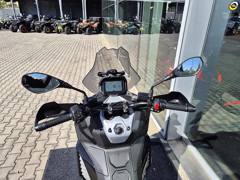 Aprilia (2026) SR GT 400 - fotka 27 z 38