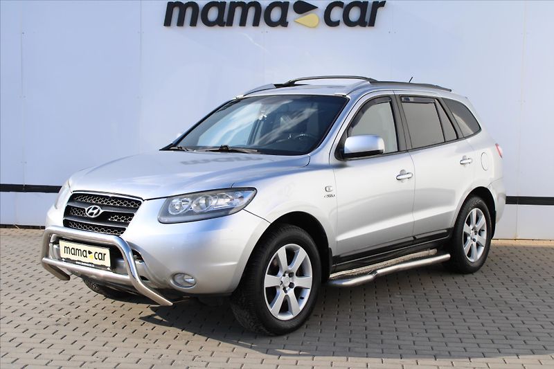 Hyundai Santa Fe 2.2CRDi 114kW AWD A/T TAŽNÉ ČR - fotka 3 z 22