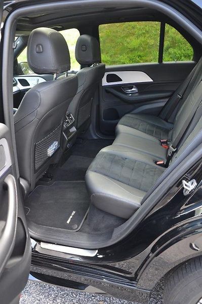 Mercedes-Benz GLE 350.de Plug-in Hybrid AMG 4Mat - fotka 17 z 46