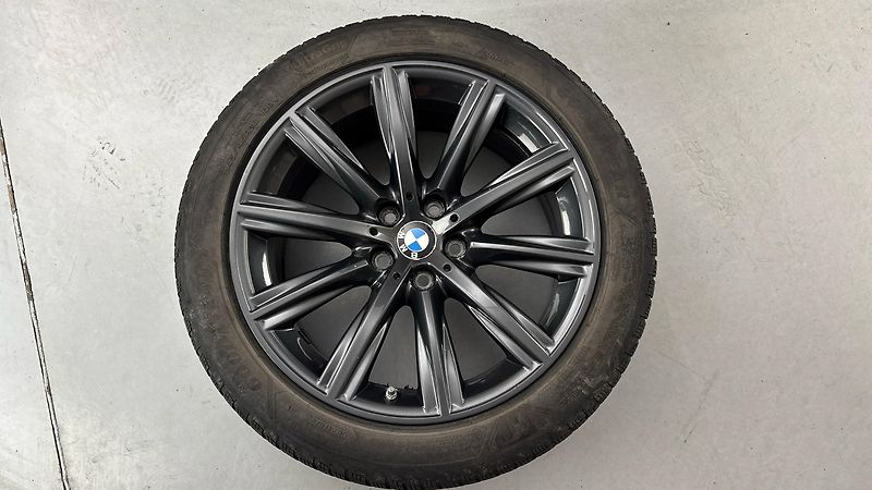 BMW Řada 5 540i AUT xDrive M-paket Tourin - fotka 34 z 34