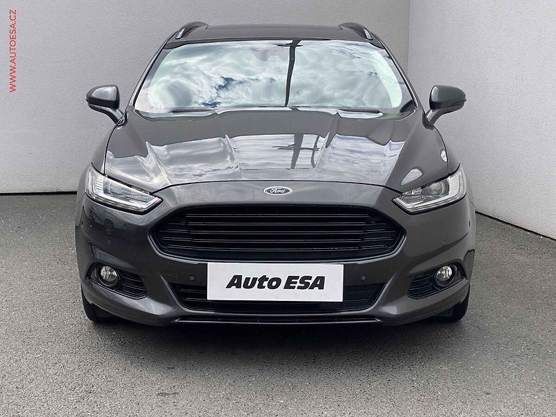 Ford Mondeo (2015) 2.0 EB, Titanium, AT, LED - fotka 2 z 21