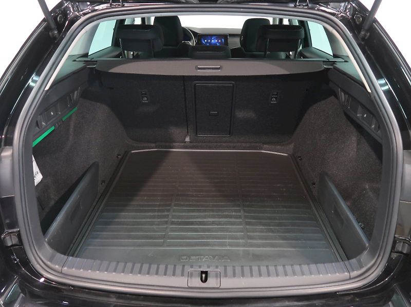 Škoda Octavia (2024) STYLE 2.0TDI 110KW DSG - fotka 36 z 37