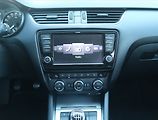Škoda Octavia (2013) 1.4 TSI, Serv.kniha, Navi - náhled 12
