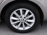 Škoda Octavia 1,6 TDI Ambition Klima CZ - náhled 25