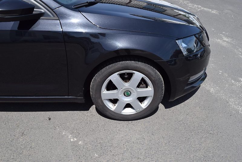 Škoda Octavia (2018) 1.6TDI 85kw DSG AMBITION APP  - fotka 5 z 42