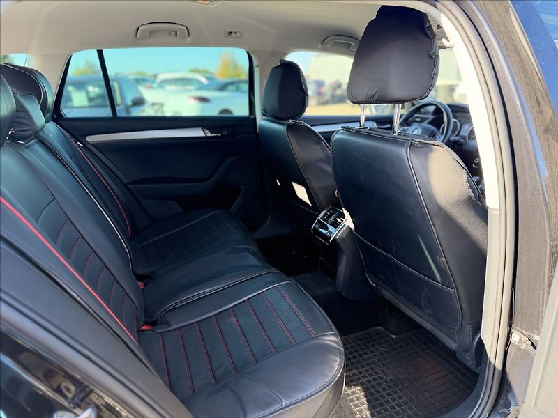Škoda Superb 1,4 TSI 110kW MANUÁL BI-XENON - fotka 20 z 23