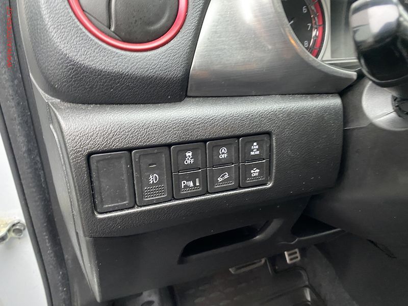 Suzuki Vitara (2017) 1.4 BJet AllGrip, Elegance - fotka 13 z 20
