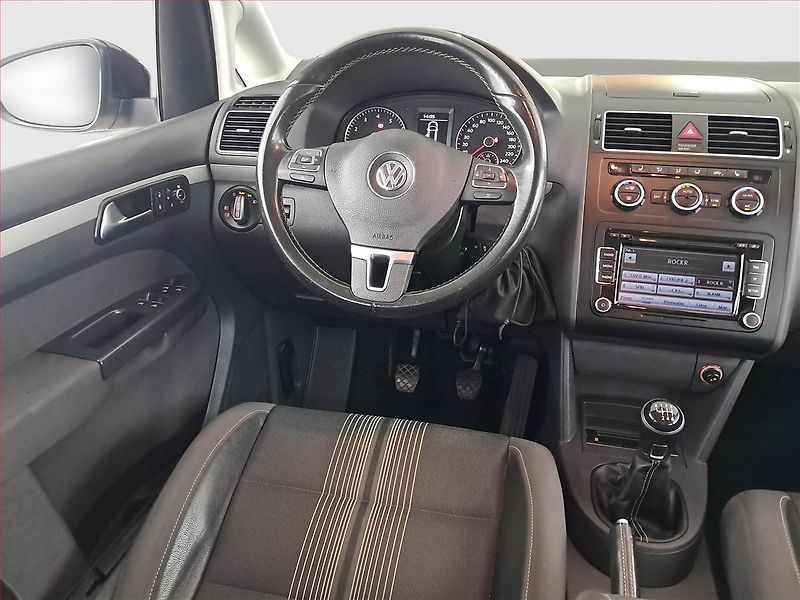 Volkswagen Touran (2012) 1.4 TSI, Tempomat - fotka 7 z 19