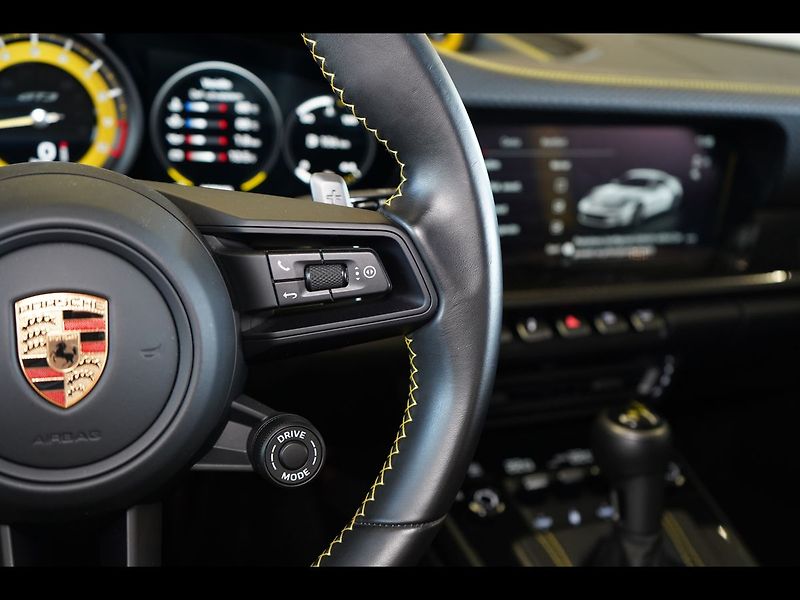 Porsche 911 GT3 Touring, Lift, Bose, PDLS - fotka 29 z 49