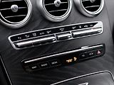Mercedes-Benz Třídy C 2,0 300de 143kW AMG Night LED - náhled 28