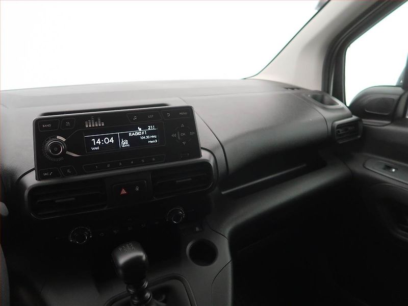 Opel Combo (2023) 1.5 CDTI, ČR, DPH - fotka 8 z 15