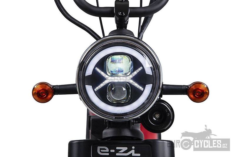 Keeway (2026) E-ZI Mini 45km/h - fotka 15 z 27
