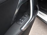 Peugeot 2008 (2014) 1.6 VTi, Serv.kniha, Navi - náhled 18