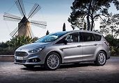 Ford S-Max má přitažlivější tvary