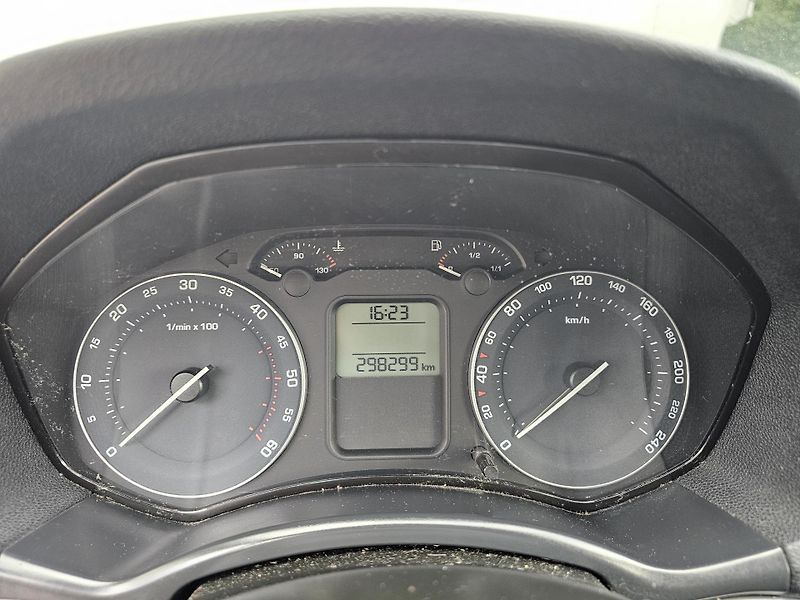 Škoda Octavia (2007) 2 1.9TDI - fotka 10 z 17