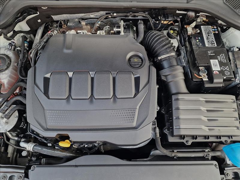Škoda Octavia 2.0 TDI 110kW Combi,ČR,1.Maj. - fotka 43 z 50