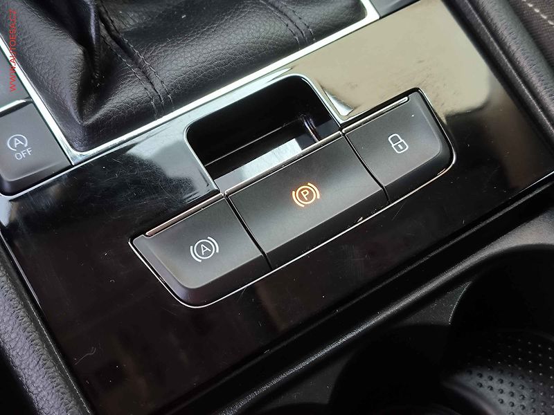 Škoda Superb (2019) 2.0 TDi, navi, bixen - fotka 20 z 27